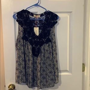 2 FOR $18 | Tunic-like lace shouldered tank